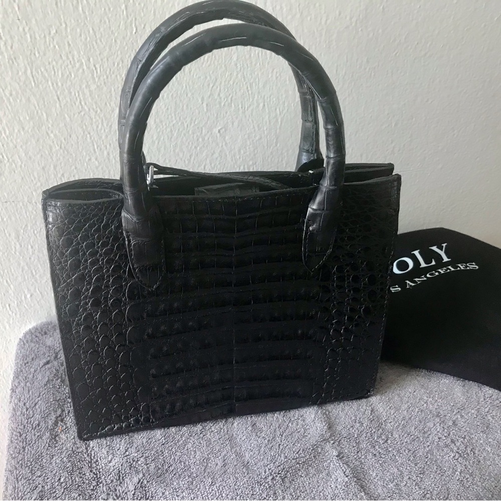 Coly los Angeles Cross Body Tote in Crocodile